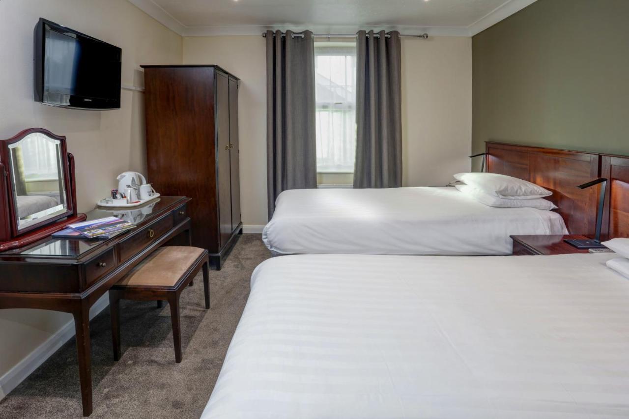 Best Western Claydon Hotel Exterior photo