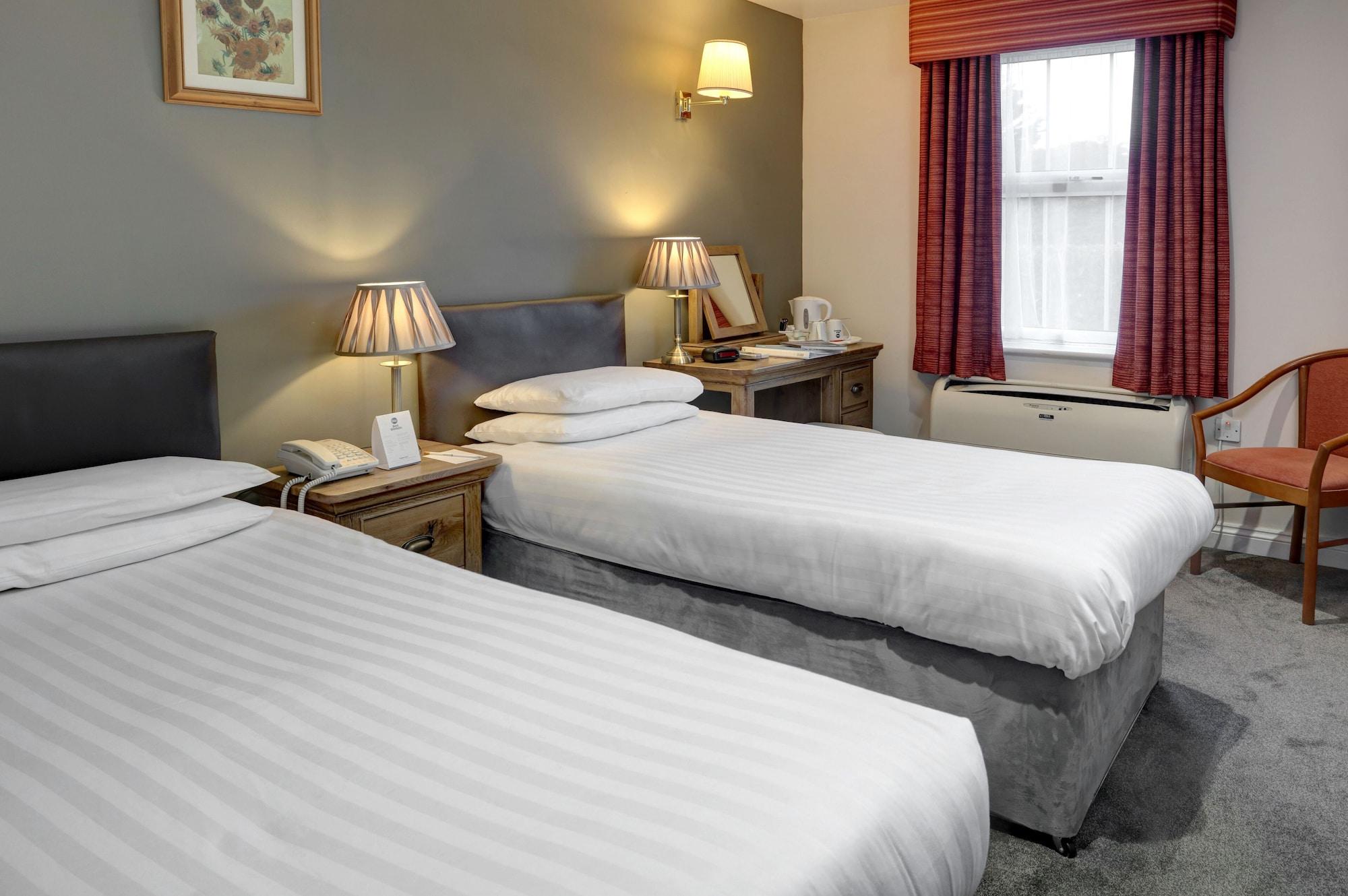 Best Western Claydon Hotel Exterior photo