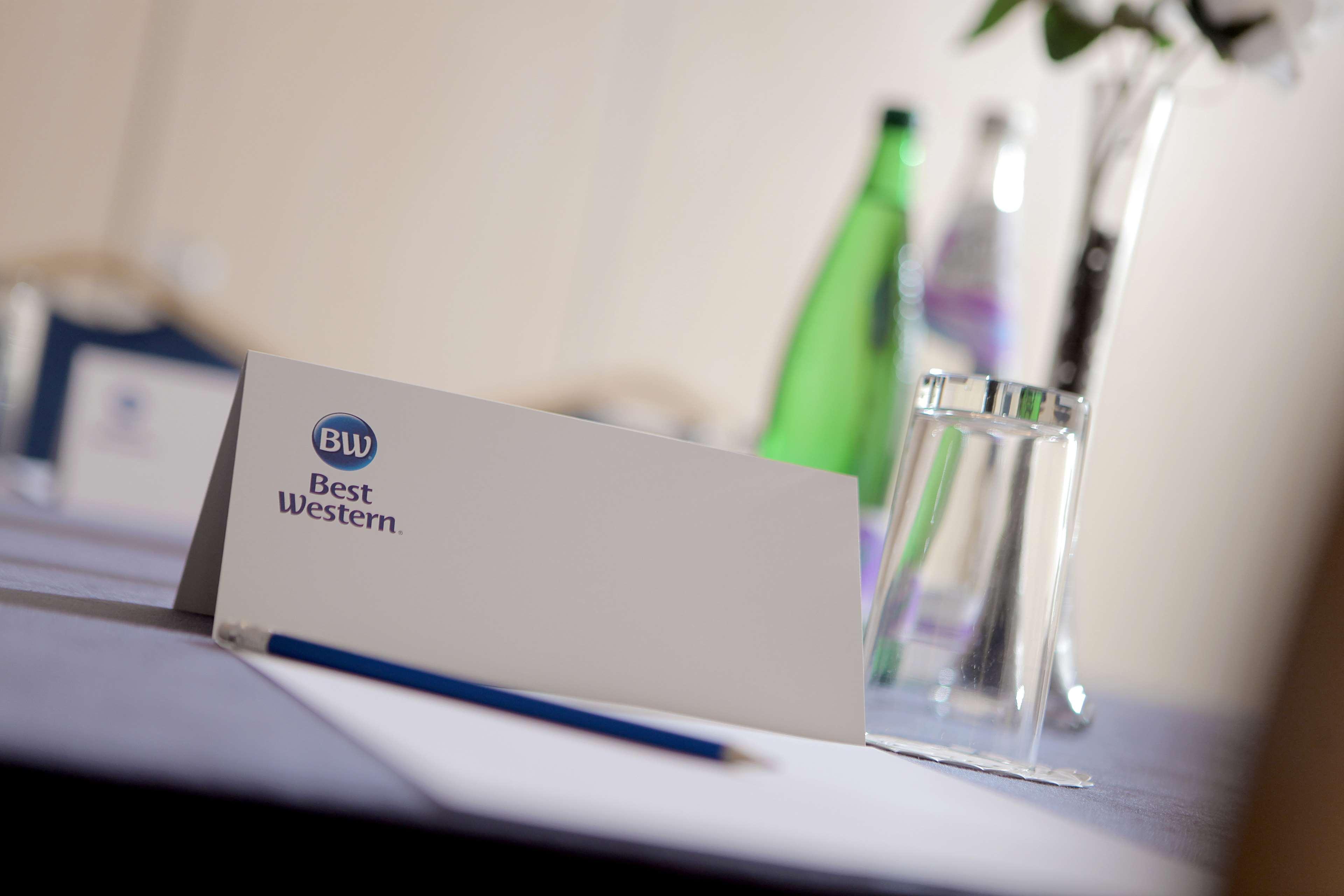 Best Western Claydon Hotel Exterior photo